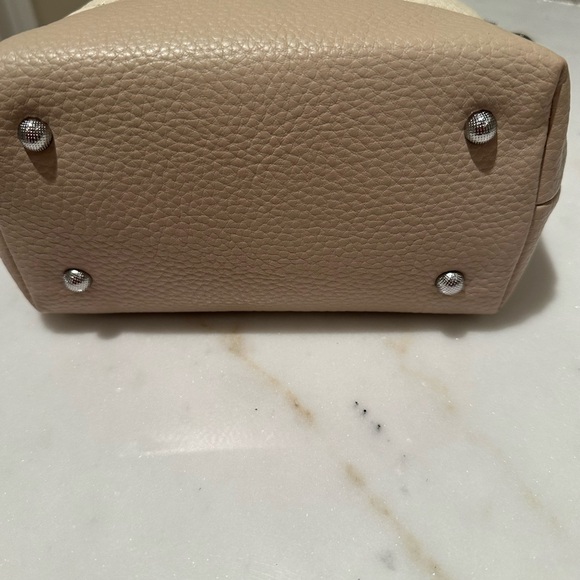 Luradsa Cream and Beige Quilted Tote Bag NWOT - Picture 9 of 9